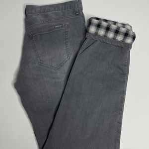 Eddie Bauer Women’s Boyfriend Relaxed Jeans Rn# 23717349 Sz 4 Good Condition